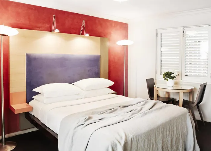Premium Deluxe King Room